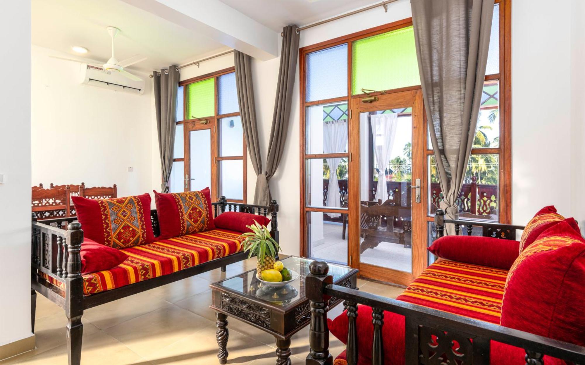 Tasneem Islamic Luxury Suites Jambiani  Exterior foto